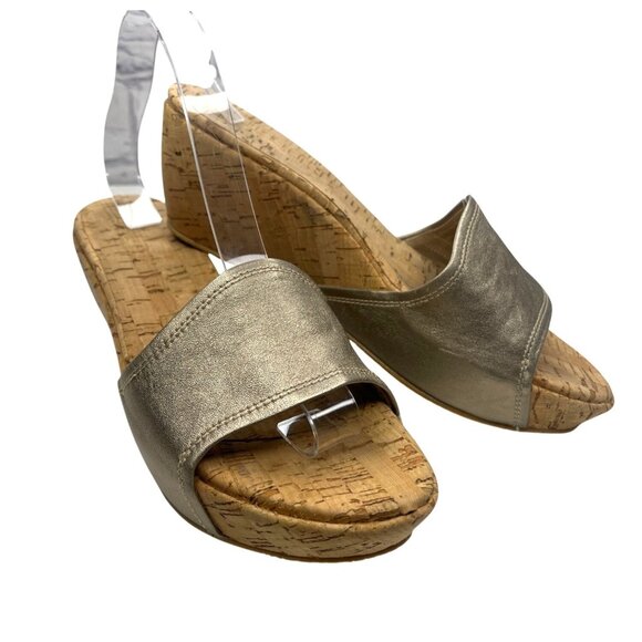 Stuart Weitzman Metallic Leather Wedge Sandals Slides Ladies Size 8.5M Cork - Picture 1 of 10